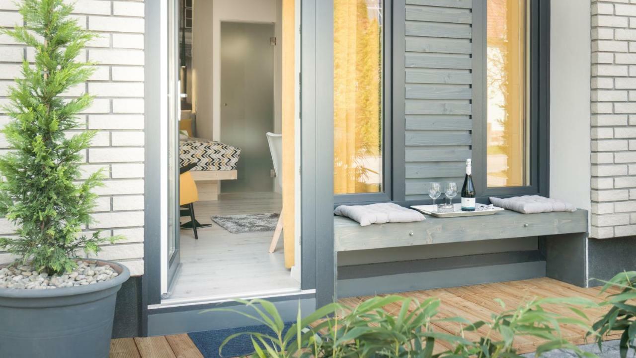 Luxury Studio 24 Gyor Exterior photo